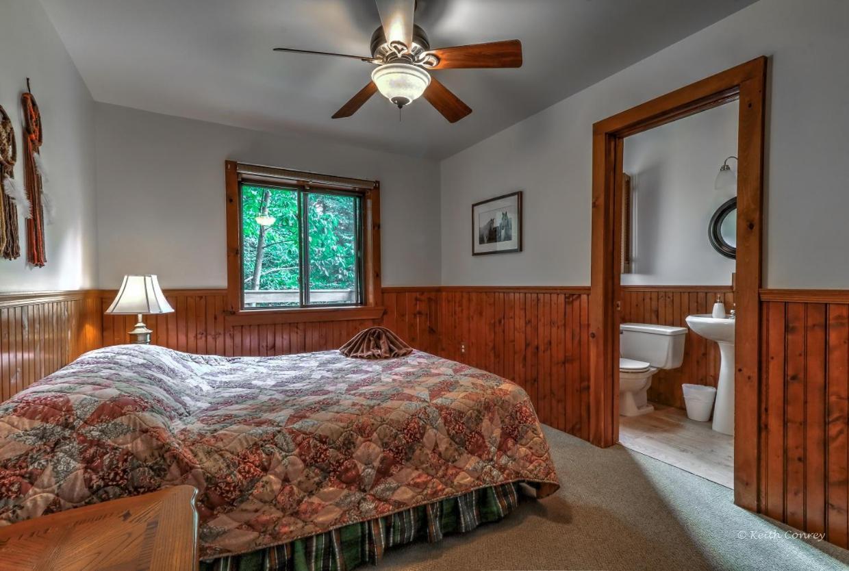 Magnolia Streamside Resort Canadensis Екстер'єр фото