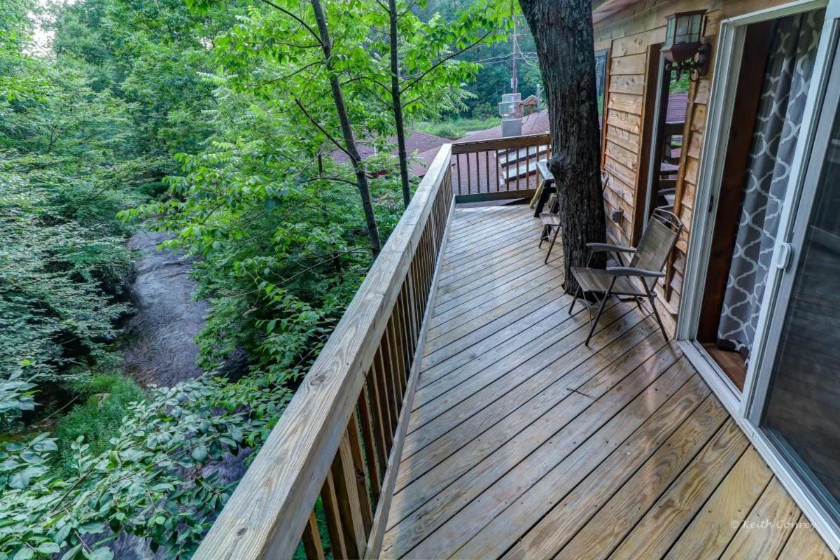 Magnolia Streamside Resort Canadensis Екстер'єр фото