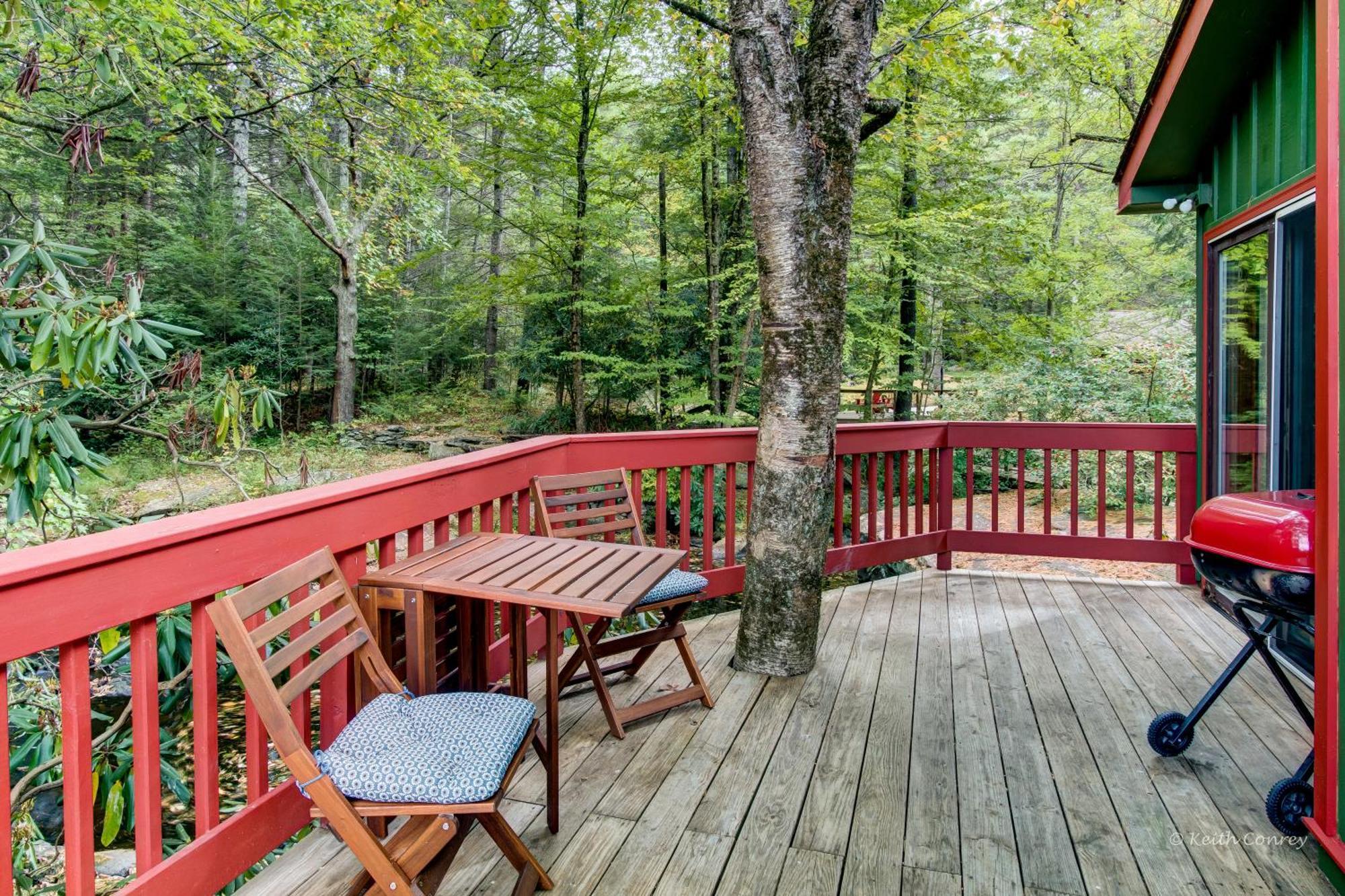 Magnolia Streamside Resort Canadensis Номер фото