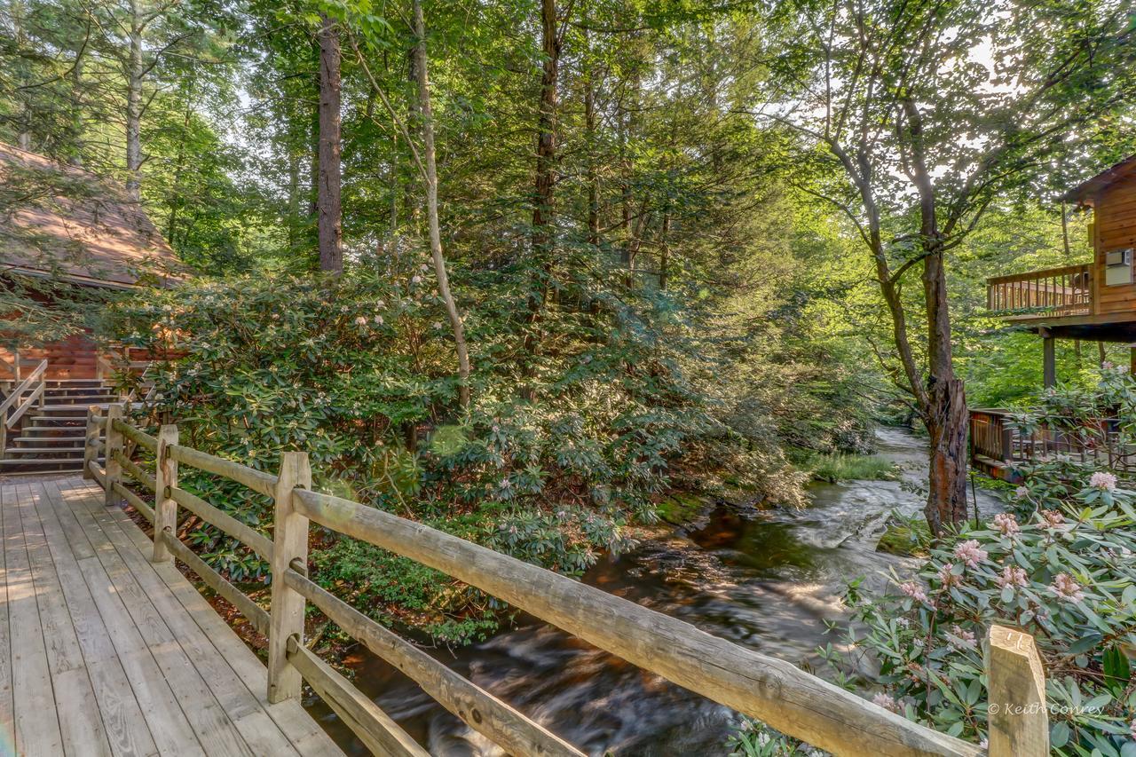 Magnolia Streamside Resort Canadensis Екстер'єр фото
